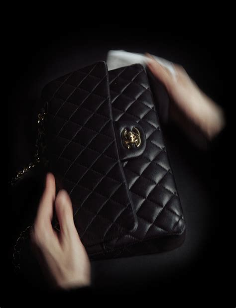 borsa chanel pelle lucida chopper|Borsa Chanel .